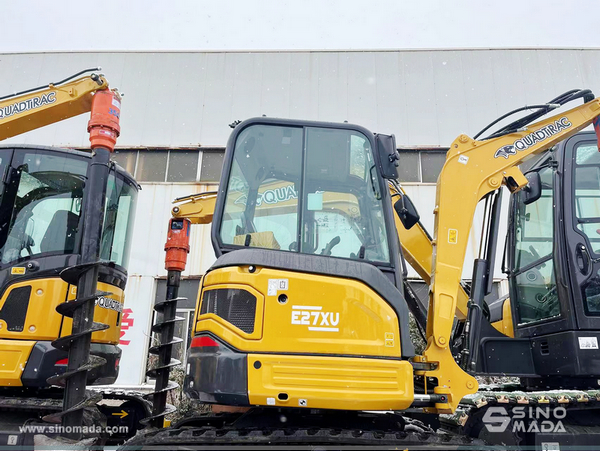 Russia - 3 Units QUADTRAC E27XU & QUADTRAC E35XU & QUADTRAC E60X Crawler Excavators 