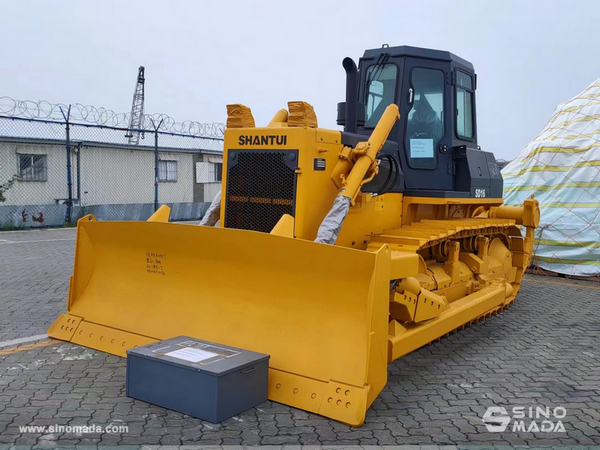 Dominican Republic - 1 Unit SHANTUI SD16 Crawler Bulldozer 